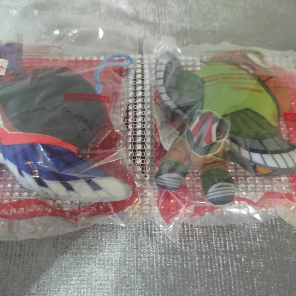 McDONALDS Captain America Brave New World Plush 2024 HAPPY MEAL TOY *3 INCLUDED* - Picture 2 of 2